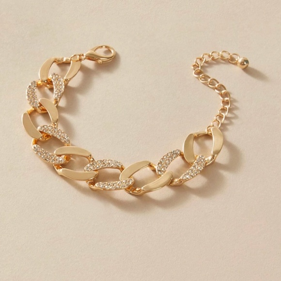 Fashion Bracelet Chain Links Design Yellow Gold tone Rhinestones - Picture 2 of 3